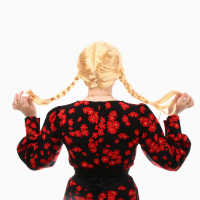 Парик &laquo;Толстые косы&raquo;