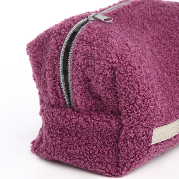 Косметичка дорожная женская с подкладом TEXTURA, цвет фиолетовый Косметичка дорожная женская с подкладом TEXTURA, цвет фиолетовый