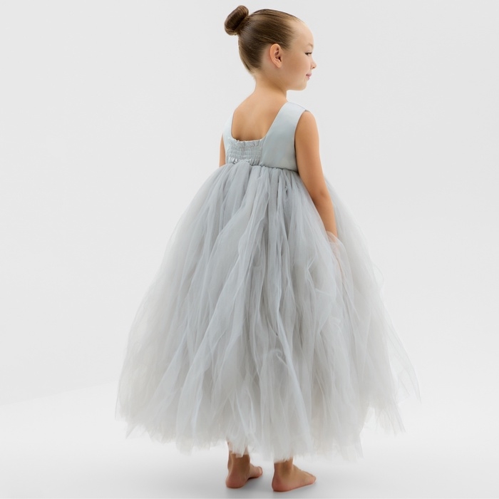 Платье детское нарядное KAFTAN рост 140, серый