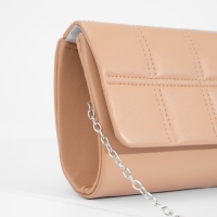 Сумка-клатч на клапане, цвет бежевый Сумка-клатч на клапане, цвет бежевый