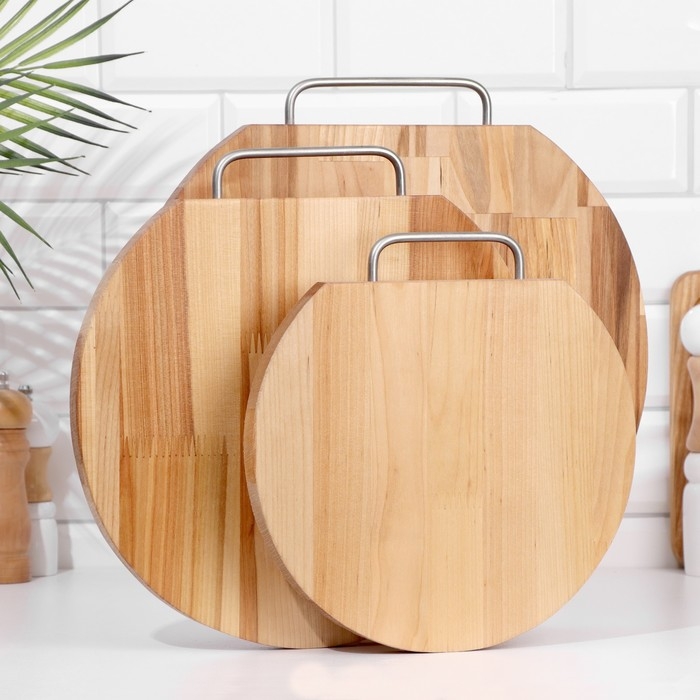 Набор досок разделочных Набор досок разделочных "Круг" (металлическая ручка) в кассете D=35х1,8;30х1,8;25х1,8 см