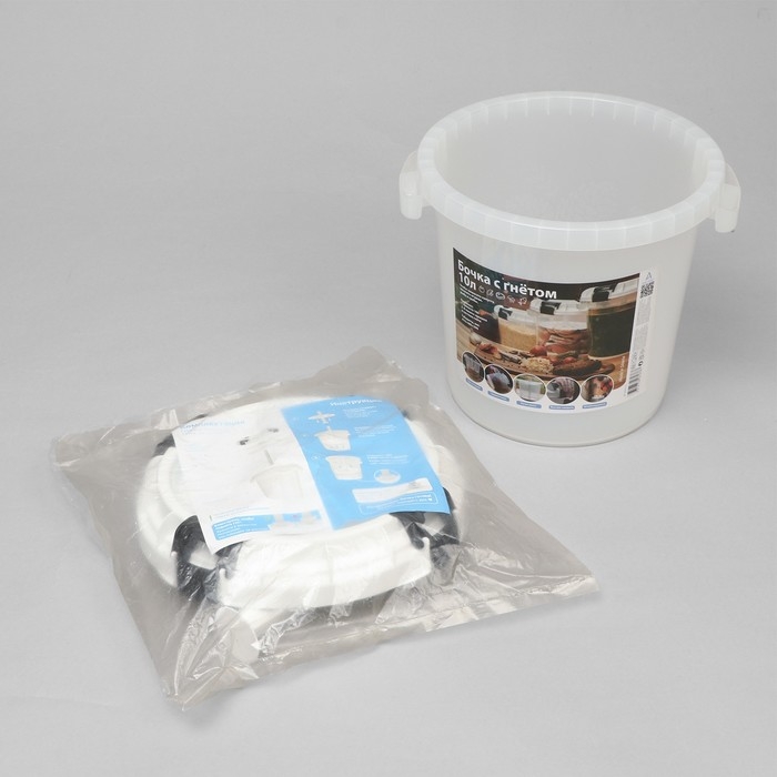Бочка пищевая, 10 л, горловина 28 см, с герметичной крышкой Бочка пищевая, 10 л, горловина 28 см, с герметичной крышкой