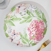 Тарелка керамическая &laquo;Акварель&raquo;, 25.5 см, цвет белый