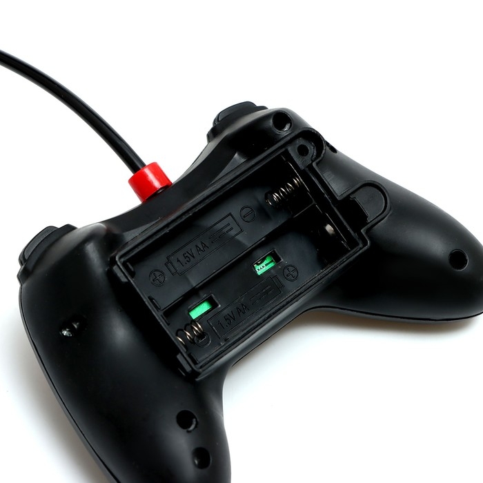 Машина радиоуправляемая &laquo;Скорая помощь&raquo;, световые эффекты, работает от батареек