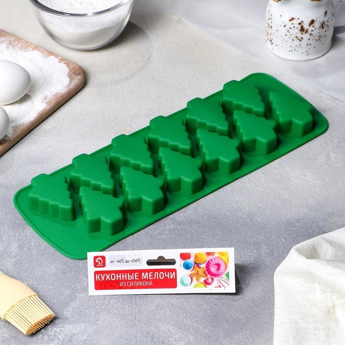 Форма для выпечки новогодняя Доляна «Ёлочка», силикон, 32,5×11,5 см, 12 ячеек, цвет зелёный Форма для выпечки новогодняя Доляна «Ёлочка», силикон, 32,5×11,5 см, 12 ячеек, цвет зелёный