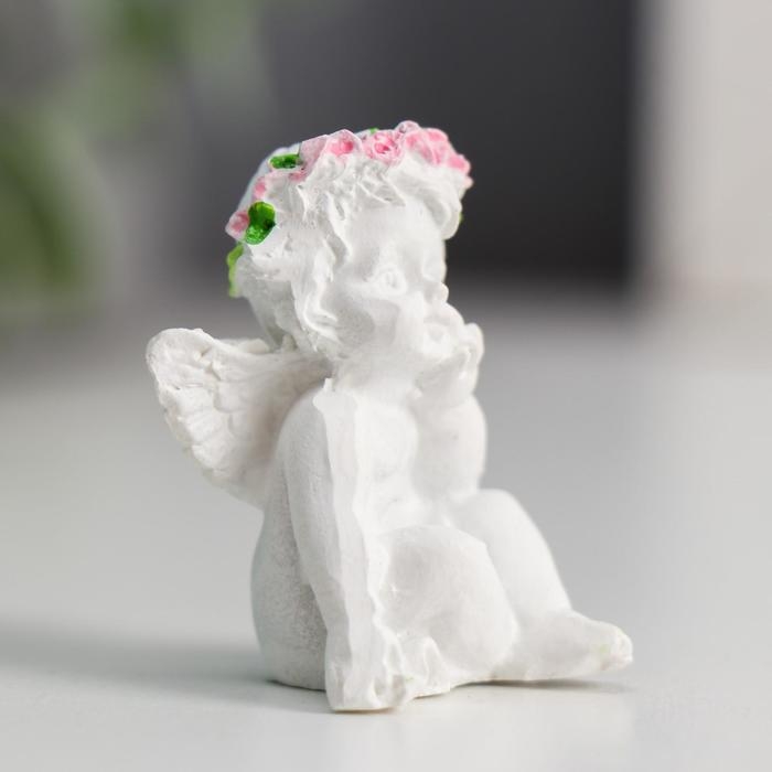Сувенир полистоун Сувенир полистоун "Ангел в венке из роз" 3,4х2,5х2,5 см МИКС