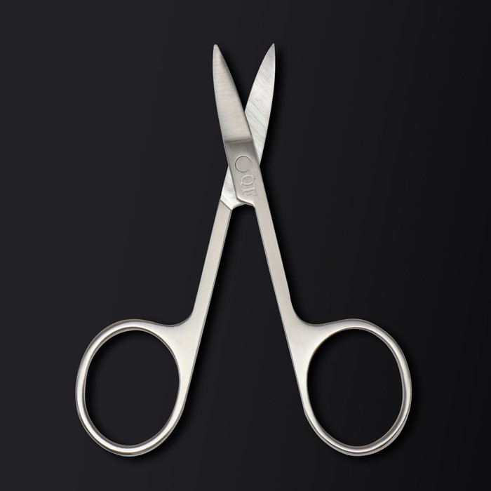 Ножницы маникюрные «Premium», загнутые, узкие, 9 см, на блистере, цвет серебристый Ножницы маникюрные «Premium», загнутые, узкие, 9 см, на блистере, цвет серебристый