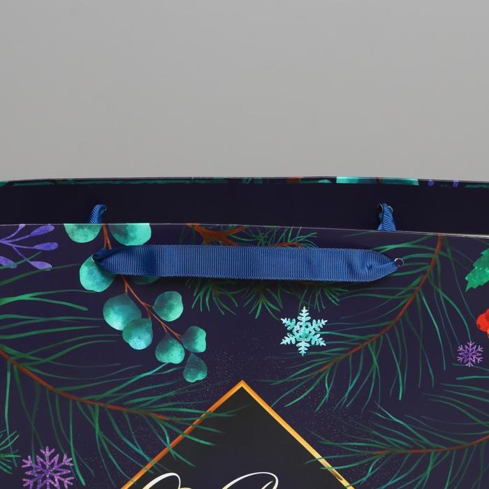 Пакет подарочный новогодний ламинированный «Роскошь волшебства», L 40 х 31 х 11,5 см, Новый год Пакет подарочный новогодний ламинированный «Роскошь волшебства», L 40 х 31 х 11,5 см, Новый год