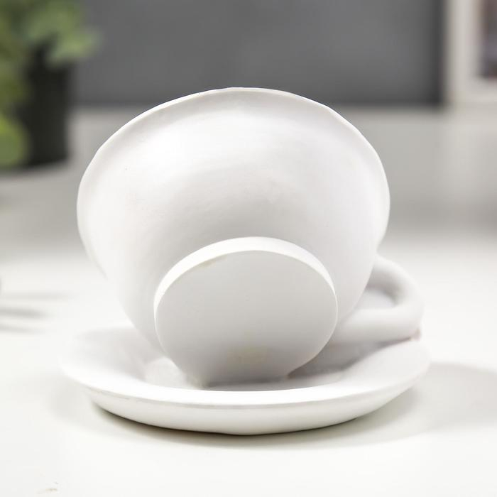 Сувенир полистоун "Ангел спит в кружке" 10х9,5х9,5 см