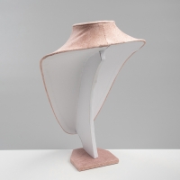 Бюст для украшений, 24×17×35 см, цвет розовый Бюст для украшений, 24×17×35 см, цвет розовый