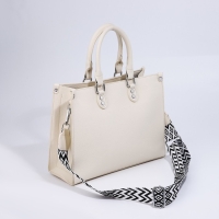 Сумка женская тоут на молнии, цвет белый