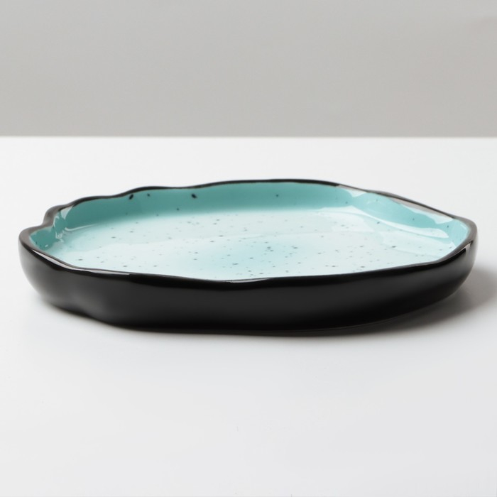 Тарелка керамическая неровный край &laquo;Синяя&raquo;, 17 см, цвет синий