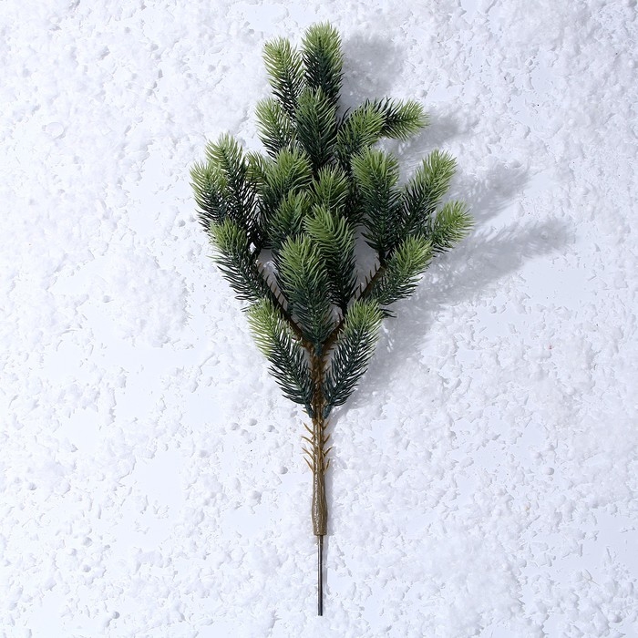 Декор «Ветвь новогодней ели» Декор «Ветвь новогодней ели»