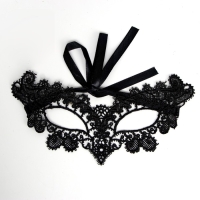 Маска карнавальная «Загадочная незнакомка» Маска карнавальная «Загадочная незнакомка»