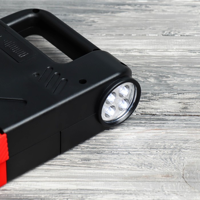 Набор инструментов в фонаре &laquo;На пути&raquo;, 24 предмета