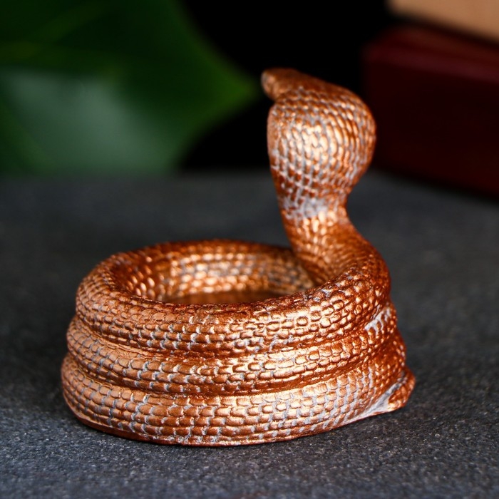 Новый год. Символ 2025. Подсвечник новогодний Новый год. Символ 2025. Подсвечник новогодний "Змея кобра" бронза, 8х6см