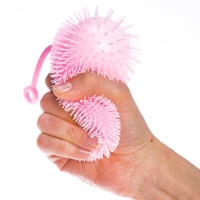 Мялка &laquo;Пушистик&raquo; с пастой, цвета МИКС