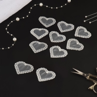 Вязаные элементы «Сердце», 4 × 4,5 см, 10 шт, цвет белый Вязаные элементы «Сердце», 4 × 4,5 см, 10 шт, цвет белый