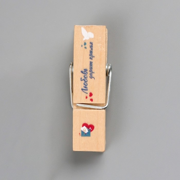 Декор для творчества дерево "Прищепка - Любовь дарит крылья" набор 10 шт