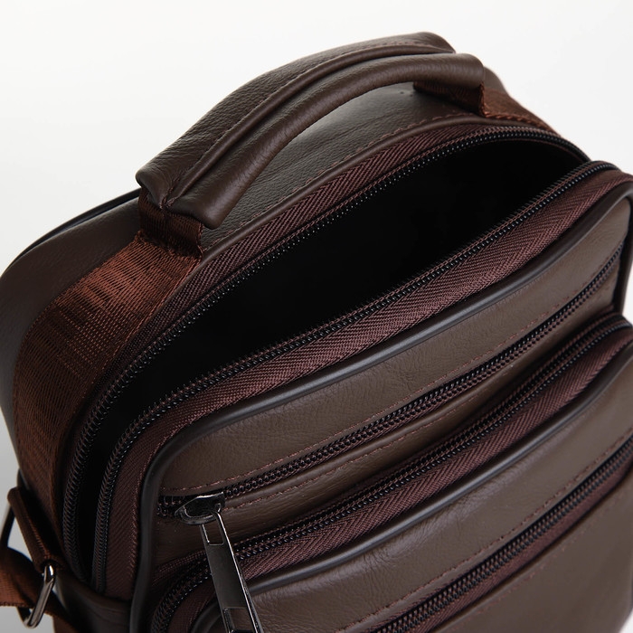 Сумка мужская на молниях, длинный ремень, цвет коричневый