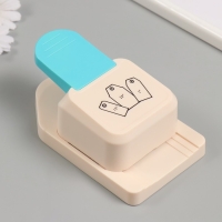 Дырокол фигурный 3в1 рисунок 3,8/5/6,3 см "Тег" 9х14,9х6,3 см