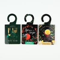 Ароматизатор на вешалке новогодний &laquo;Новый год: Новогодний&raquo;, МИКС, 8 х 15,5 см