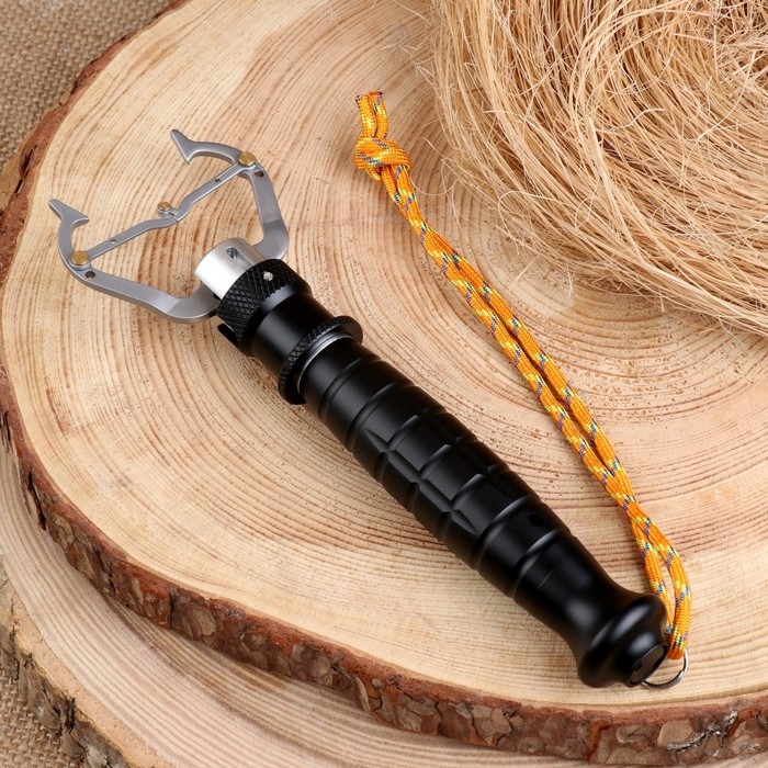 Плоскогубцы рыболовные с безменом Плоскогубцы рыболовные с безменом