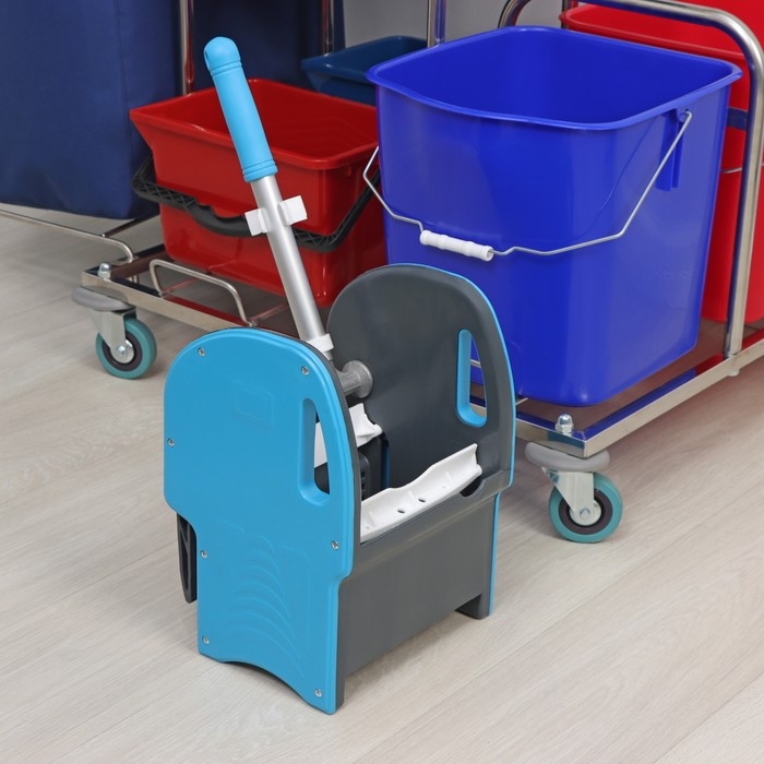 Тележка уборочная &laquo;Виолета&raquo;, стандарт, 2&times;25 л, 2&times;8 л, 2 лотка, комплектация с нейлоновым мешком, 135 л