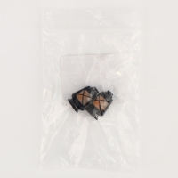 Миниатюра кукольная «Переносная лампа», набор 2 шт., размер 1 шт. — 1,5 × 1 × 2,5 см Миниатюра кукольная «Переносная лампа», набор 2 шт., размер 1 шт. — 1,5 × 1 × 2,5 см