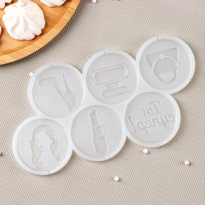 Силиконовый молд для леденцов и шоколада &laquo;Женский набор&raquo;, 22&times;11 см, ячейка d=6 см, цвет прозрачный