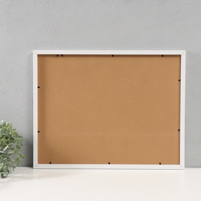 Фоторамка МДФ на 12 фото 10х10 см Фоторамка МДФ на 12 фото 10х10 см "Слайды" белая 40х51х2 см