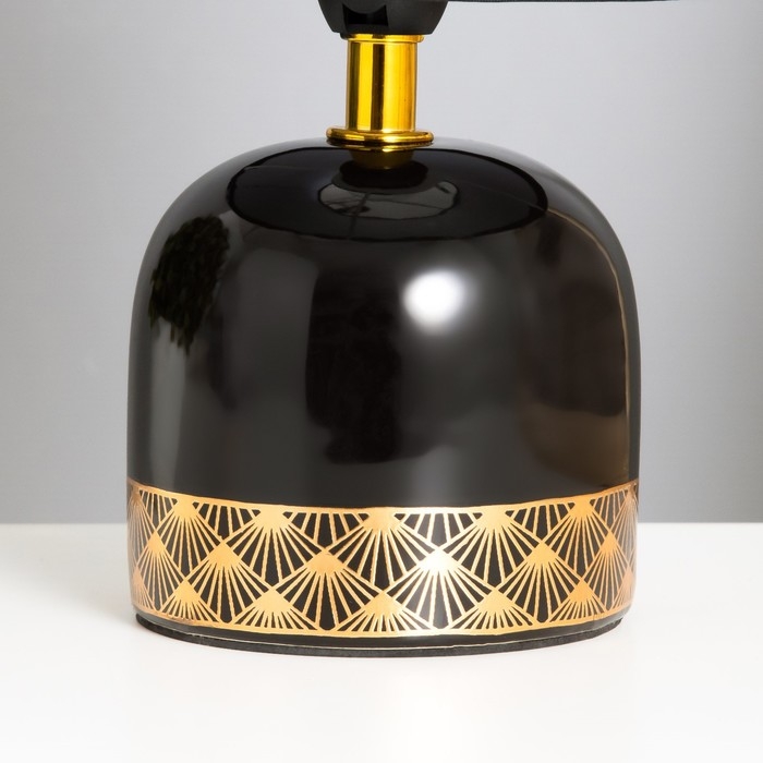 Лампа настольная Лампа настольная "Иоланда" 1х40Вт Е14 черный 13х13х25см