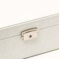 Шкатулка кожзам для украшений "Цветочное кружево" белая 9,5х16х22 см Шкатулка кожзам для украшений "Цветочное кружево" белая 9,5х16х22 см