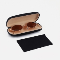 Футляр для очков на хлопушке, длина 16 см, цвет чёрный Футляр для очков на хлопушке, длина 16 см, цвет чёрный