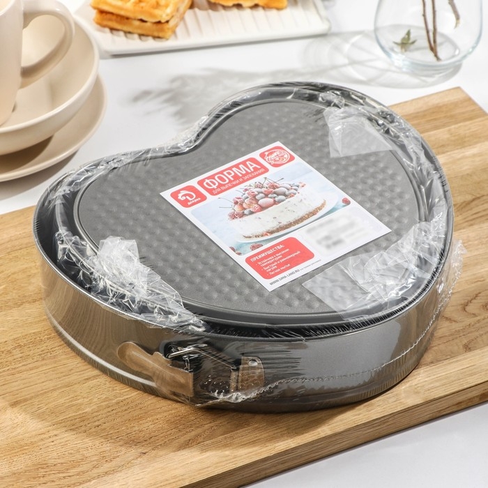 Набор форм для выпечки разъёмных Доляна «Элин. Сердце», 3 предмета: 23/25/29×6 см, антипригарное покрытие, цвет чёрный Набор форм для выпечки разъёмных Доляна «Элин. Сердце», 3 предмета: 23/25/29×6 см, антипригарное покрытие, цвет чёрный