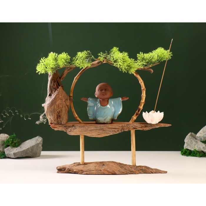 Сувенир дерево, фарфор Сувенир дерево, фарфор "Маленький Будда в голубом" с подставкой для благовонии 35х35х9,5 см