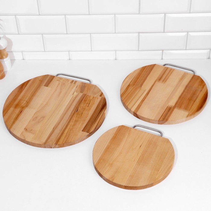 Набор досок разделочных Набор досок разделочных "Круг" (металлическая ручка) в кассете D=35х1,8;30х1,8;25х1,8 см