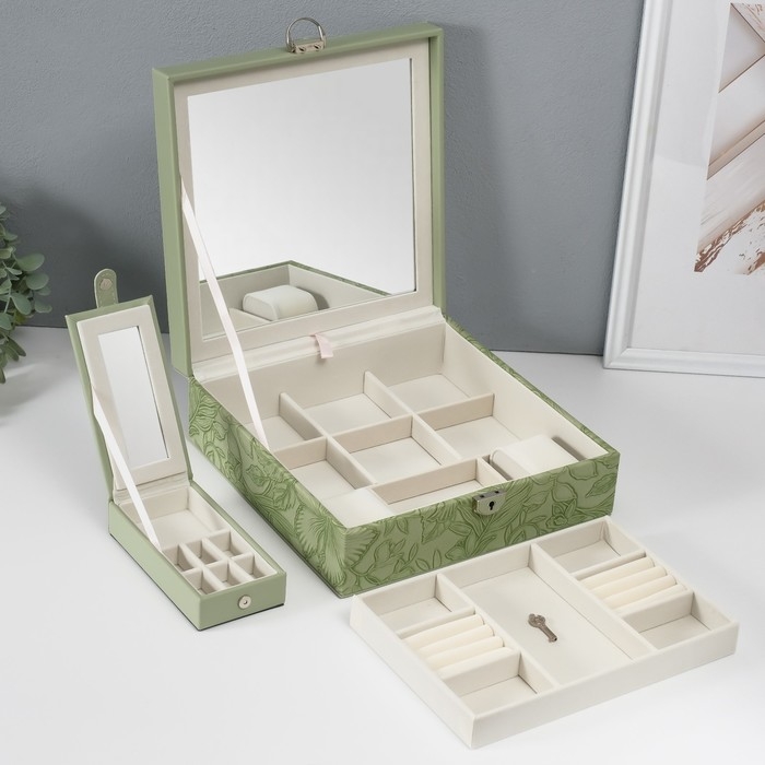 Шкатулка кожзам для украшений "Цветы" тиснение, серо-зелёная 25х25х8 см