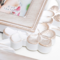 Фоторамка пластик на 3 фото 10х15 см "Цветущая вишня" золотисто-белая 33х29 см Фоторамка пластик на 3 фото 10х15 см "Цветущая вишня" золотисто-белая 33х29 см