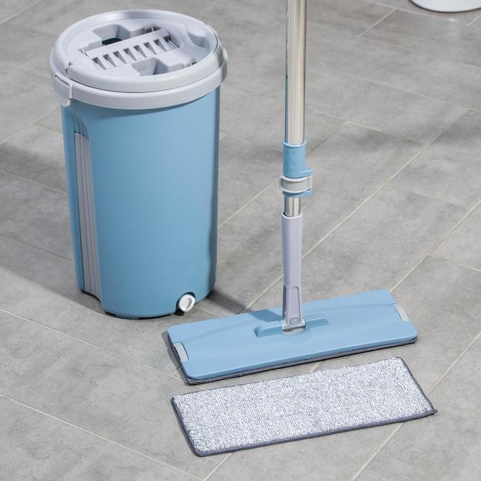 Швабра с отжимом и ведро Доляна: ведро с отсеками 10 л, 24×38 см, швабра плоская 32×12×120 см, насадка с карманами с двух сторон Швабра с отжимом и ведро Доляна: ведро с отсеками 10 л, 24×38 см, швабра плоская 32×12×120 см, насадка с карманами с двух сторон