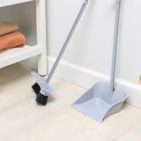 Набор для уборки «Комфорт», 3 предмета: совок, щетка, гребень, цвет МИКС Набор для уборки «Комфорт», 3 предмета: совок, щетка, гребень, цвет МИКС