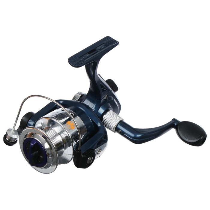 Катушка б/и Катушка б/и "Фортуна" 4000, 1 подшипник, 4.3:1, передний фрикцион