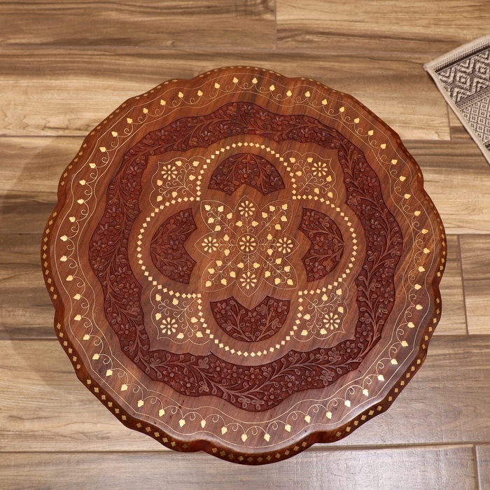 Стол резной "Круг" дерево 48х53х53см