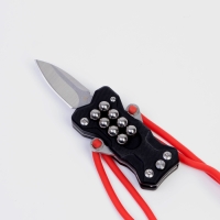 Рогатка со складным ножом "Акула" с шариками для стрельбы, металлическая, чёрная Рогатка со складным ножом "Акула" с шариками для стрельбы, металлическая, чёрная