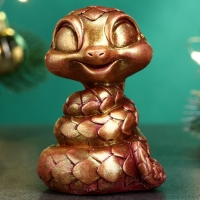 Новый год. Символ 2025. Фигура "Змея Рубин" бордовая-золото, 6х5см Новый год. Символ 2025. Фигура "Змея Рубин" бордовая-золото, 6х5см