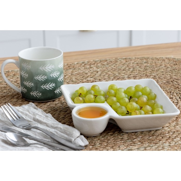 Блюдо керамическое с соусником &laquo;Азия&raquo;, 18.6 х 17.5 х 4 см, цвет белый