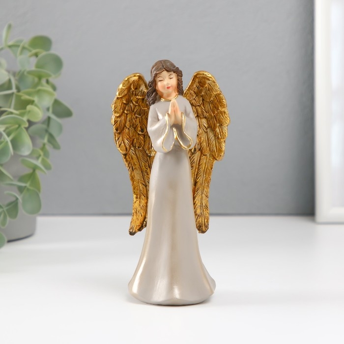 Сувенир полистоун "Ангельская девушка с золотыми крыльями" МИКС 4,5х8х15,5 см