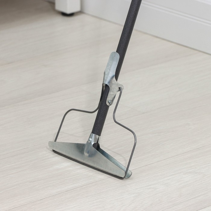 Тряпкодержатель, металлический черенок 150 см, 19&times;2&times;150 см, цвет МИКС