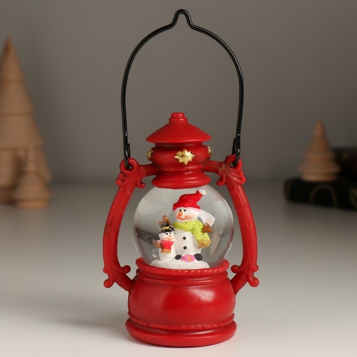 Сувенир полистоун водяной шар "Дед Мороз/Снеговик в фонарике" МИКС 7х5х10 см