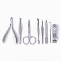 Набор маникюрный «Рептилия», 8 предметов, в футляре, цвет чёрный Набор маникюрный «Рептилия», 8 предметов, в футляре, цвет чёрный